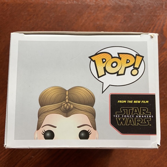 Star Wars Funko pop! Princess Leia #80 - Picture 2 of 7